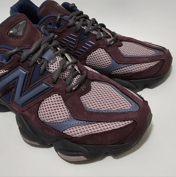 Men's New Balance 9060 size 10 - Picture 5 of 9